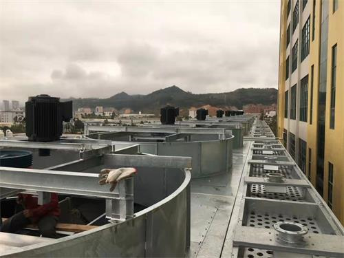 工業(yè)冷卻塔的選型要求及噪音來源與減噪實施方案,閉式冷卻塔選型