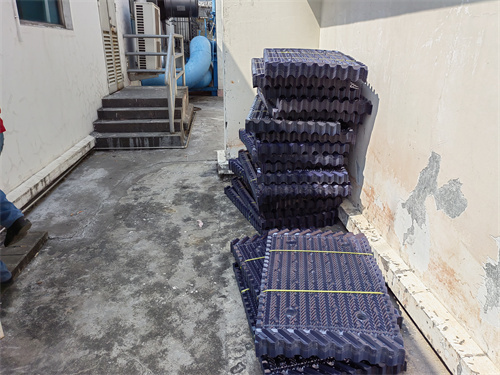 循環冷卻水對泠卻塔是常用的方法