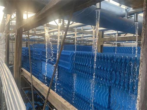 冷卻塔的基本原理(鼓風式冷卻塔原理)