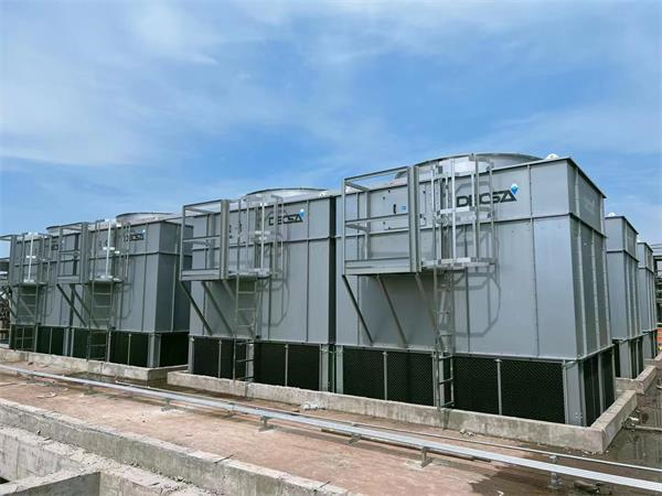 閉式冷卻塔與開式冷卻塔的區(qū)別有哪些？(閉式冷卻塔和